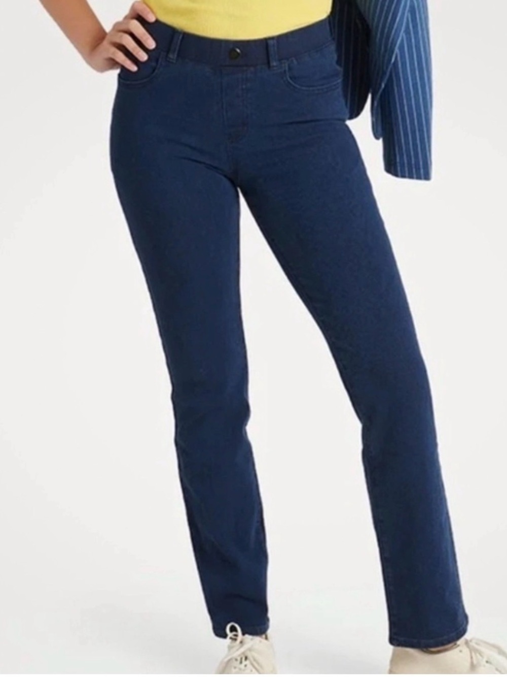 Betabrand pull on denim straight jeans, medium